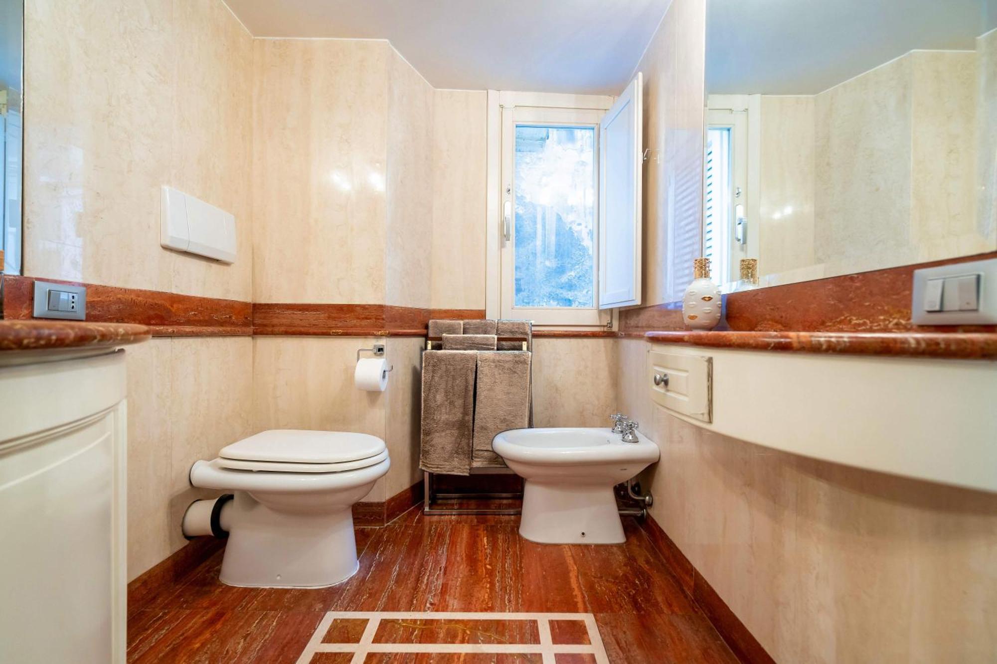 White Style Gambero Apartment Roma Ngoại thất bức ảnh